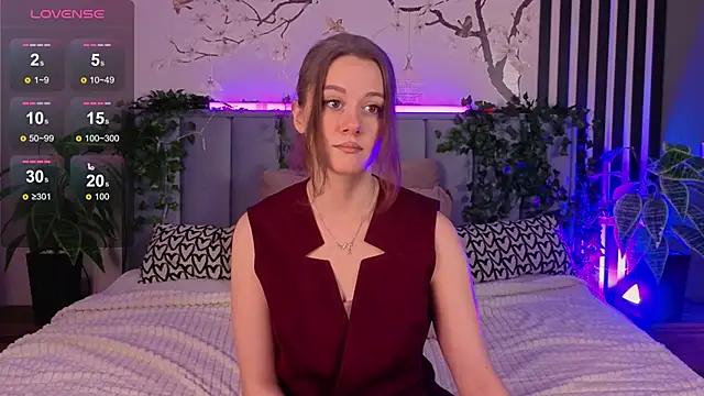 SkyHelen online show from 11.28.25