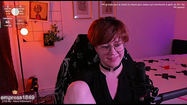 Snapshot of MossPrince chatting on 11.26.25 MossPrince online show from 11.26.25