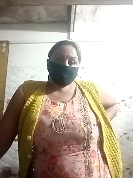 Rakhi sawant143 online show from 11.17.25