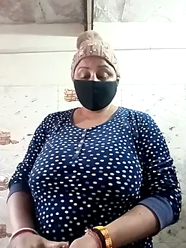 Rakhi sawant143 online show from 12.05.25