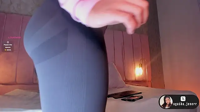 agatha jener online show from 02.24.26