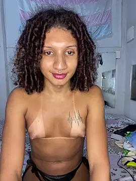 Jade Munich online show from 04.16.26