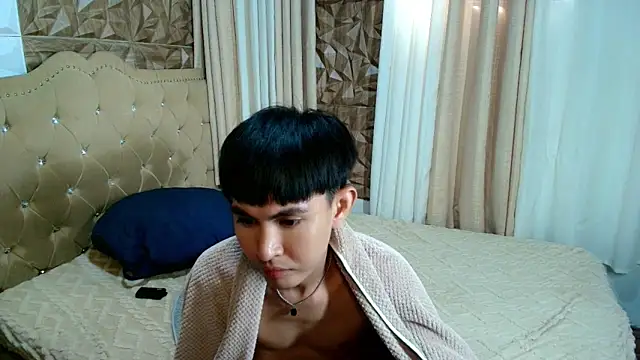 xxxhugecocktwinkxxx online show from 02.03.26