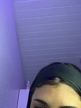 luluzinhax online show from 09.28.25