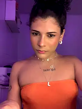 luluzinhax online show from 10.10.25