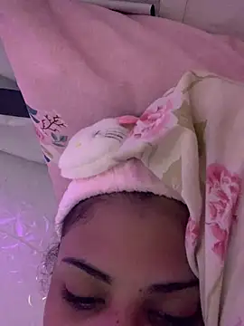 luluzinhax online show from 01.17.26