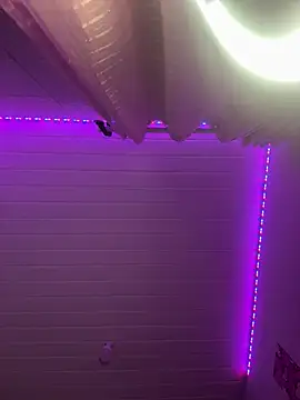 luluzinhax online show from 04.19.26