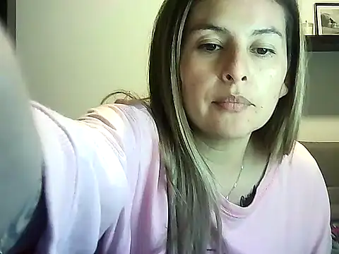 Valery  Rouse  online show from 04.20.26