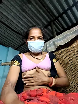 Snapshot of Hot-honi chatting on 10.03.25 Hot-honi online show from 10.03.25