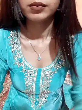 Snapshot of siya_rani67 chatting on 04.15.26 siya rani67 online show from 04.15.26