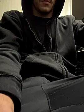 Snapshot of 420boy__ chatting on 10.29.25 420boy online show from 10.29.25