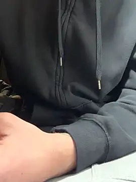 Snapshot of 420boy__ chatting on 11.05.25 420boy online show from 11.05.25