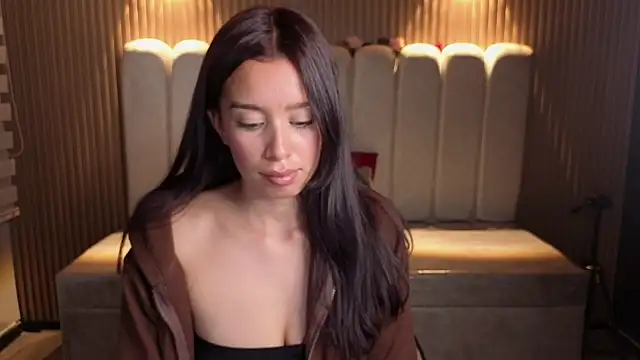  Mia Evans 1 online show from 04.10.26