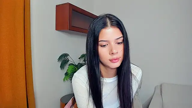 JoCauterucci online show from 09.17.25