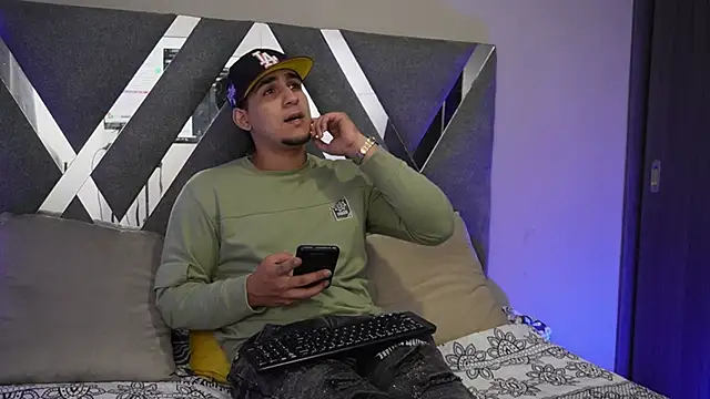 massimo vidal  online show from 10.15.25