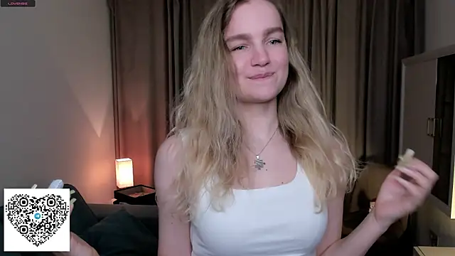 KerenFurguson online show from 10.08.25