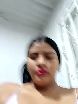 Snapshot of daringxxxhot chatting on 09.26.25 daringxxxhot online show from 09.26.25