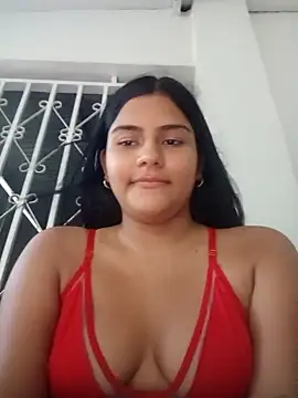 Snapshot of daringxxxhot chatting on 09.27.25 daringxxxhot online show from 09.27.25