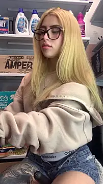 PrettyAshley  online show from 07.06.26
