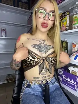 PrettyAshley  online show from 07.20.26