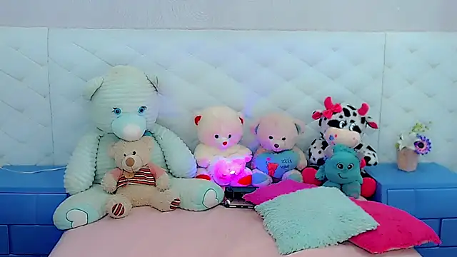 hanna sweett34 online show from 12.03.25