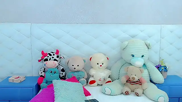 hanna sweett34 online show from 12.22.25