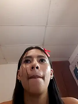 saralean604 online show from 09.21.25