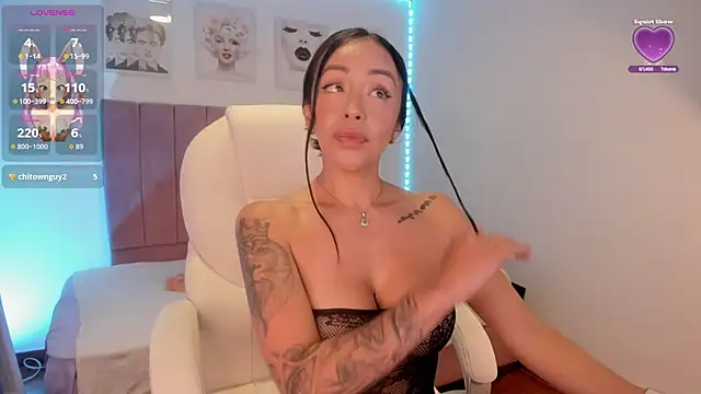 MarianaSandoval27 online show from 11.19.25