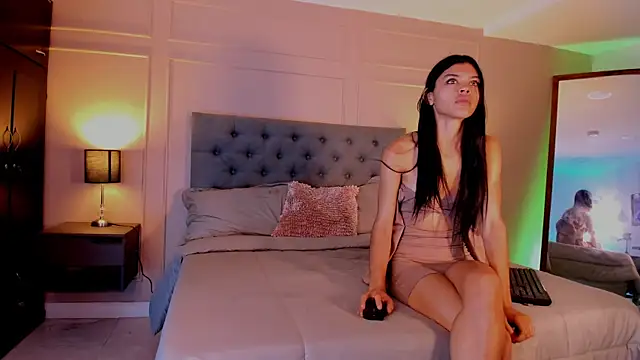 ALICESANDOVAL online show from 09.26.25