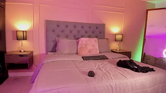 ALICESANDOVAL online show from 09.27.25