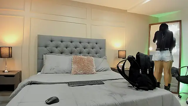 ALICESANDOVAL online show from 09.29.25