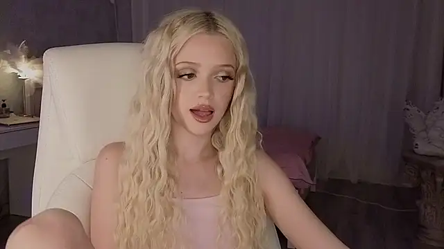 Snapshot of I_am_joss chatting on 07.22.26 I am joss online show from 07.22.26