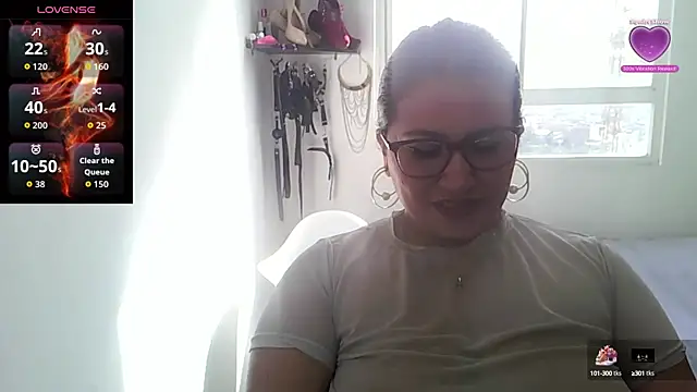 Vesper Vixen online show from 09.13.25