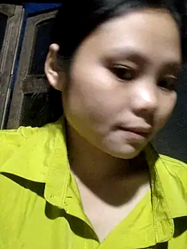 omiu-baby online show from 10.21.25