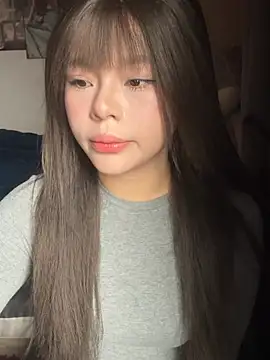 SarahBeii online show from 02.02.26