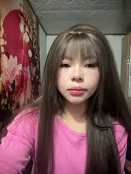 SarahBeii online show from 02.20.26