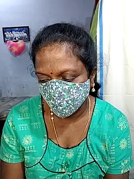 umashreetamil online show from 12.23.25