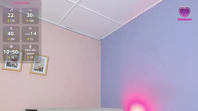 lourdes moon22 online show from 10.06.25