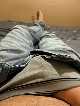 Normalludo0202 online show from 11.24.25