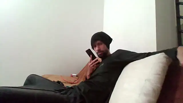 Alejandro92 cali online show from 04.13.26