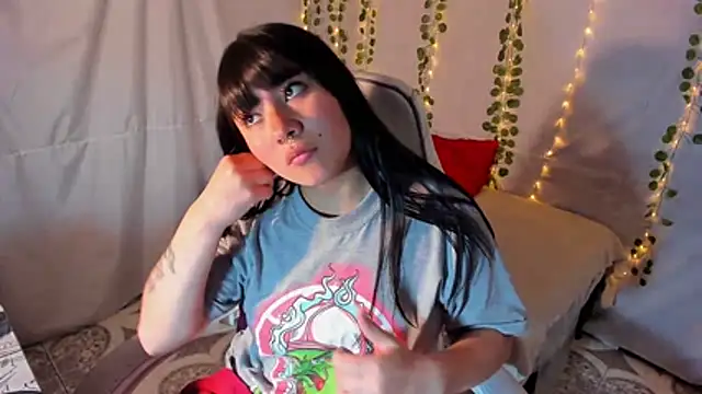 Zulema R1 online show from 11.10.25