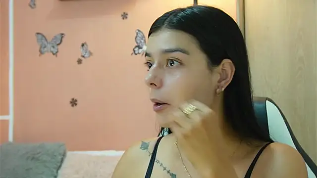 valerihouse online show from 02.24.25