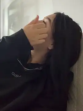 Scarlett 12 online show from 09.15.25