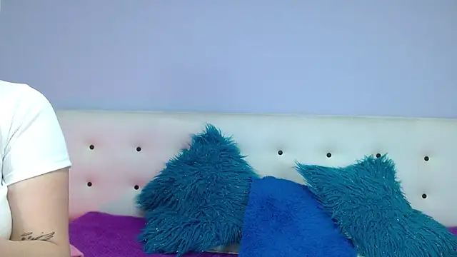 Kate Gale online show from 09.29.25