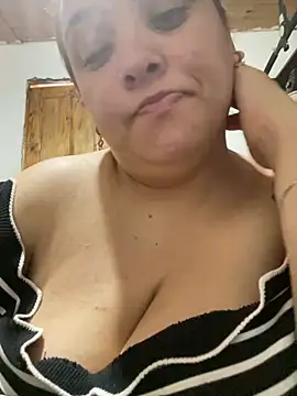 bruna438 online show from 03.17.26