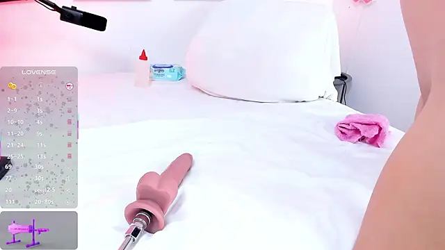 little ivonne online show from 11.05.25