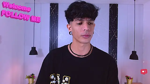 Franvill Trato online show from 10.16.25