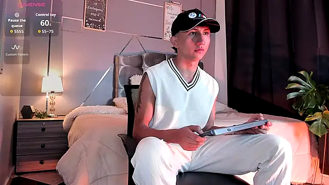 oliver mr  online show from 11.19.25