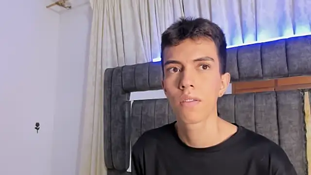 Snapshot of dylan_202520_ chatting on 09.16.25 dylan 202520 online show from 09.16.25