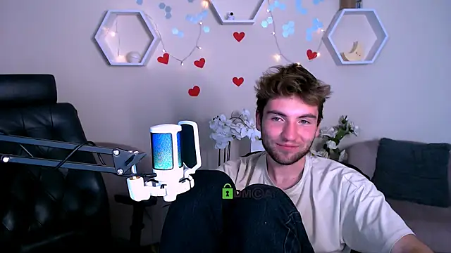 joseph bear  online show from 10.03.25